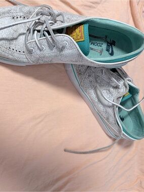 Nike White Crackle Leather Sneakers